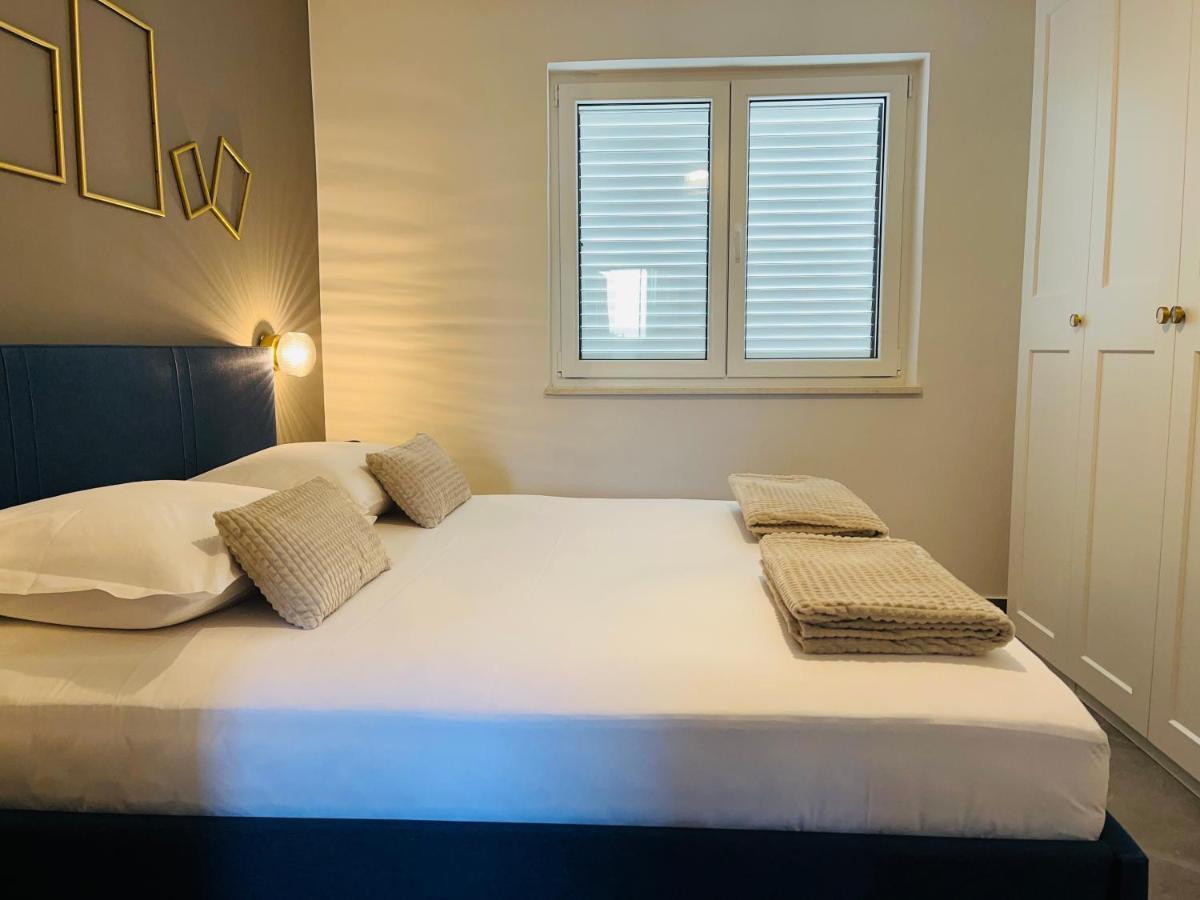 Kia Ora Apartment Trogir Luaran gambar